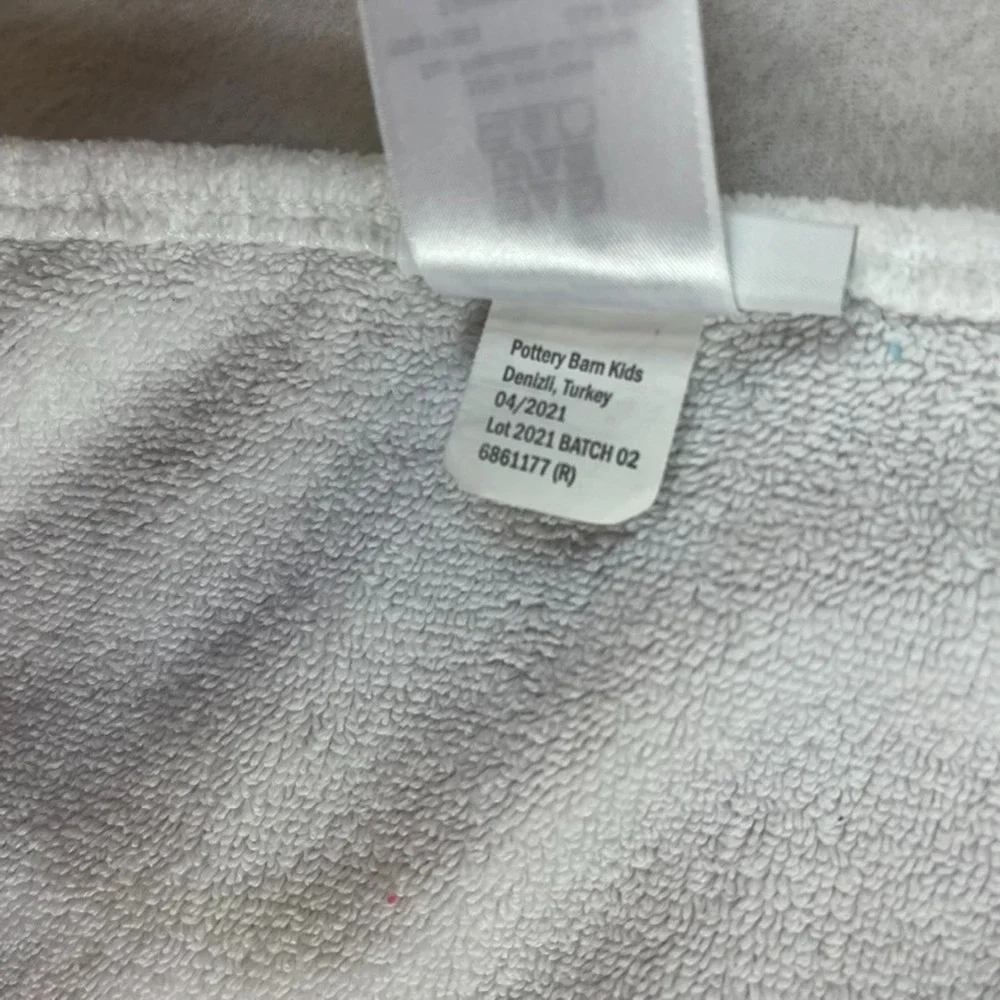 Pottery Barn Kids Critter Plush Hooded Towel Unicorn Colorful Pastel 23 x 34 in